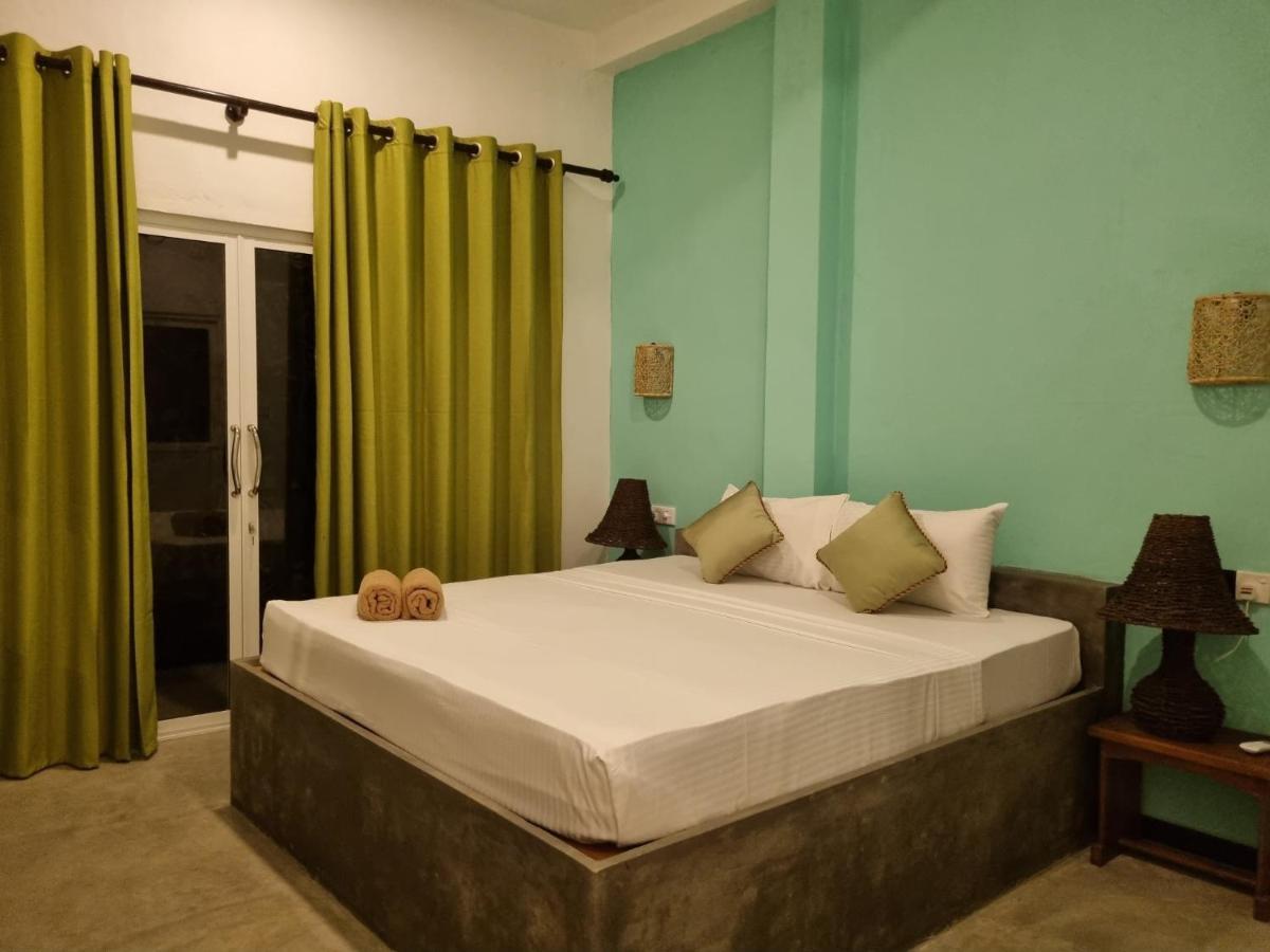 H&C Heaven Beach Hotel Unawatuna Luaran gambar