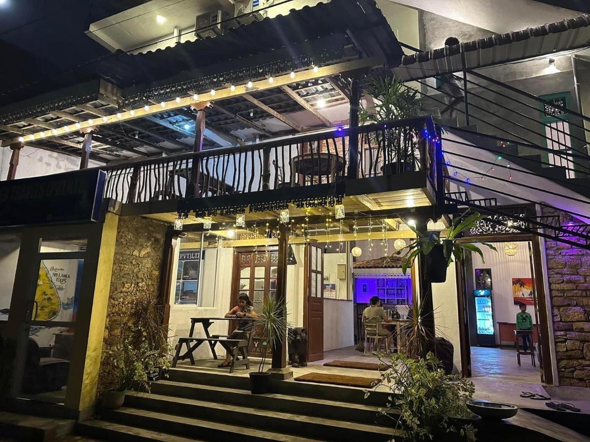 H&C Heaven Beach Hotel Unawatuna Luaran gambar